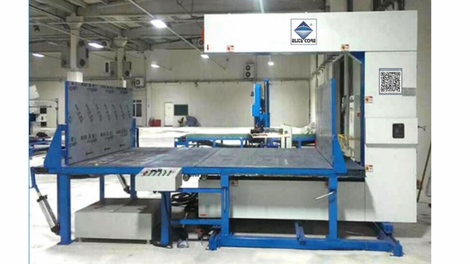 ECMT-111 全自动泡绵立切机